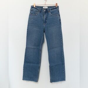 Abercrombie Size 6/28 R 90's Relaxed Jean High Rise - Medium Wash